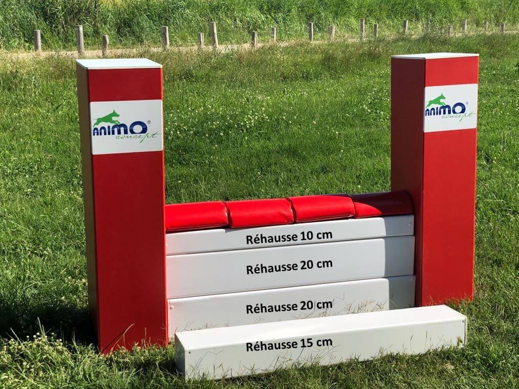 Initiale rehausses en PVC