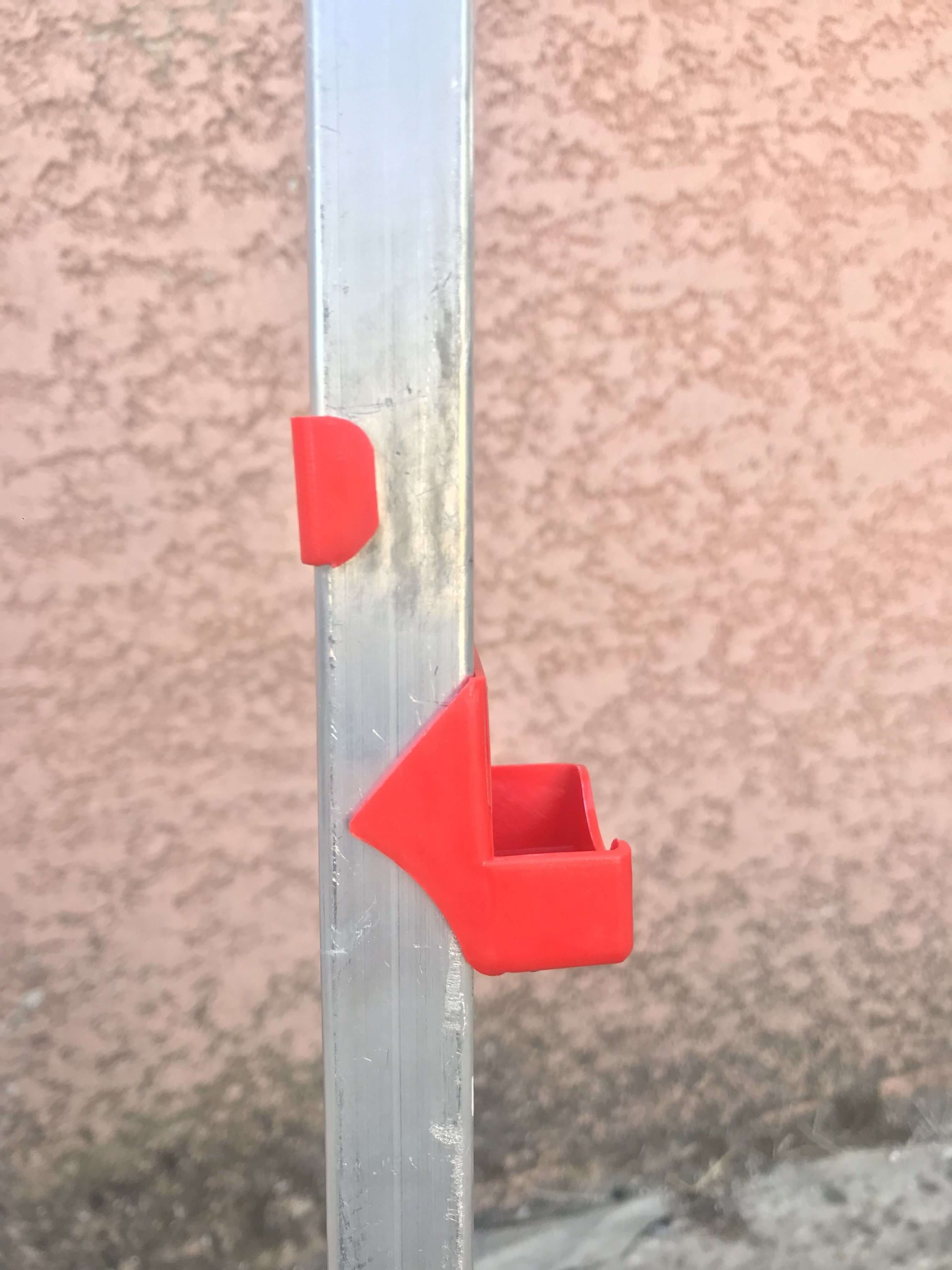 Taquets en PVC pour haie aluminium ou galvanisée
