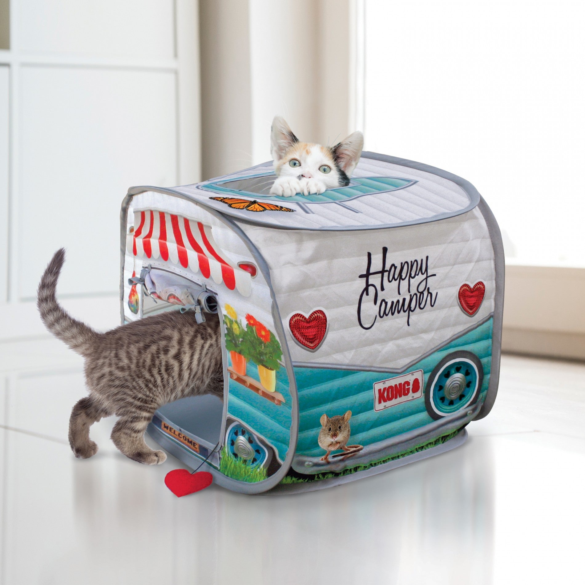 Cube Play Spaces Camper