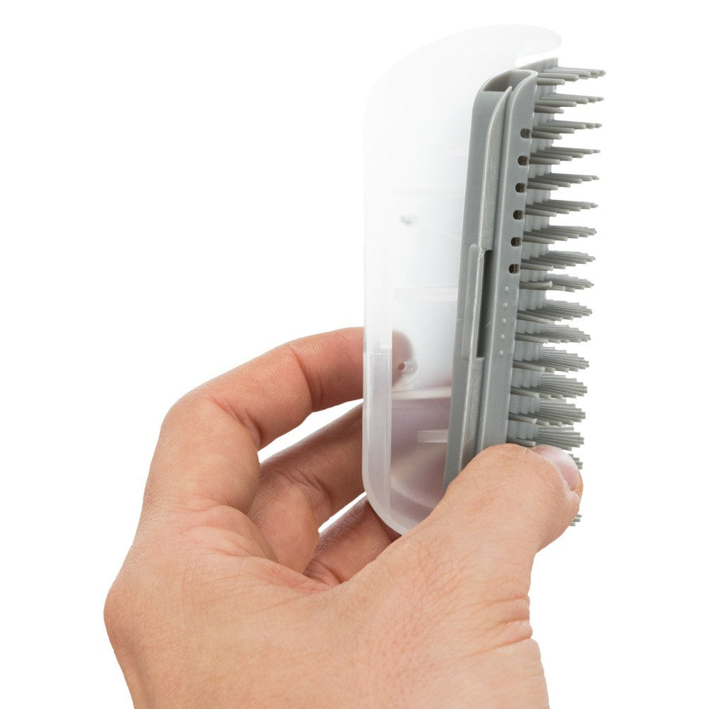 Brosse d'auto-toilettage d'angle